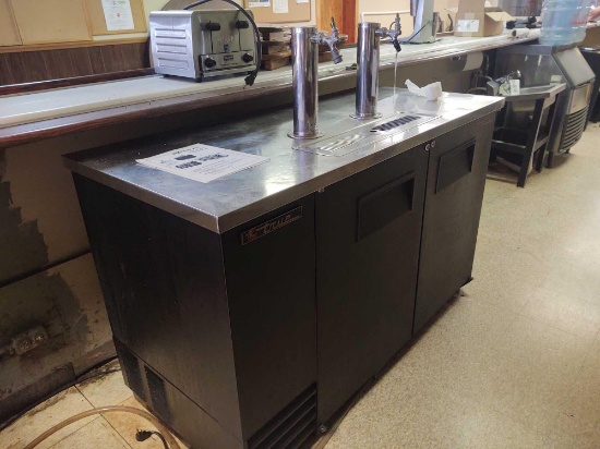 True Beverage Dispenser Cooler, Model # TDD-2CT