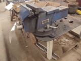 Central forge vise, Colombian vise and metal work table