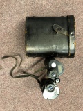 US m17 WWII binoculars with case