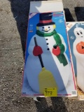 Snowman glow mold