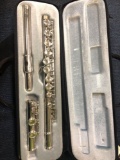 Simba FL205 flute in case