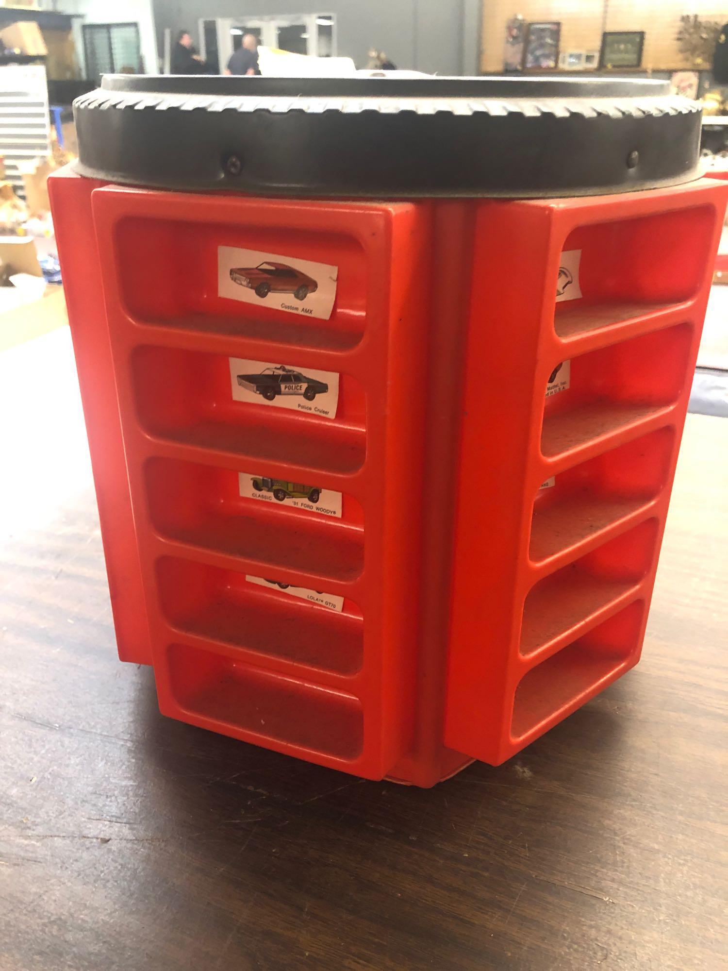 Hot wheels carousel hotsell