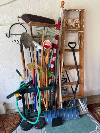 Yard Tools, Rack, Ladder