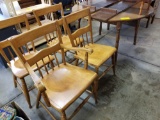 Round kitchen table, 2 leaves, 4 maple chairs