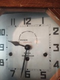 Comptoir d'Moriogeric Rancinoise Clock