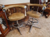 2 Counter Height Bar Stools