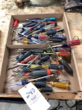 2 boxes of screwdrivers