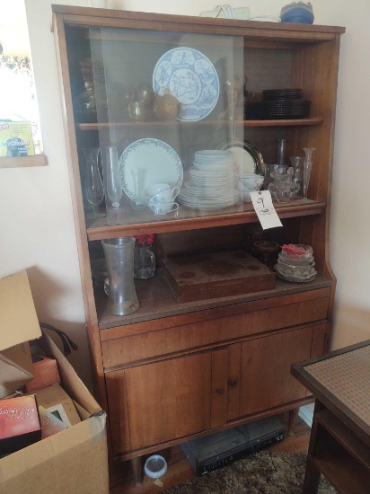 Mid-Century Modern Hutch, VHS/DVD Player & Assorted Glassware