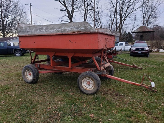 Parker Feeders Gravity Wagon