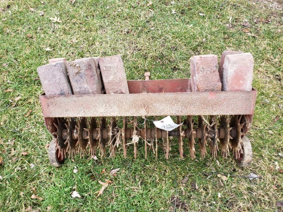 34 Inch Pull Type Lawn Aireator