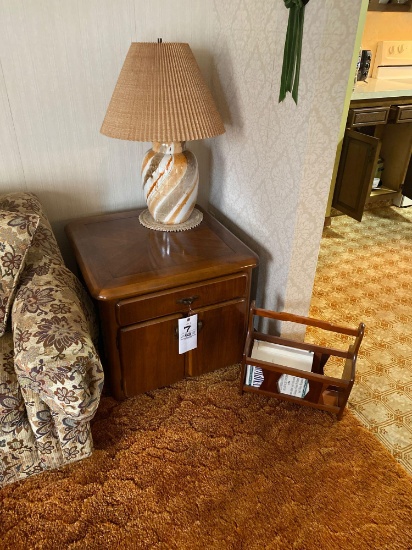 Solid wood end table with 2 doors & magazine rack & lamp