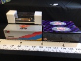 4 1:24 Scale Top Fuel Dragsters , 1 has Case