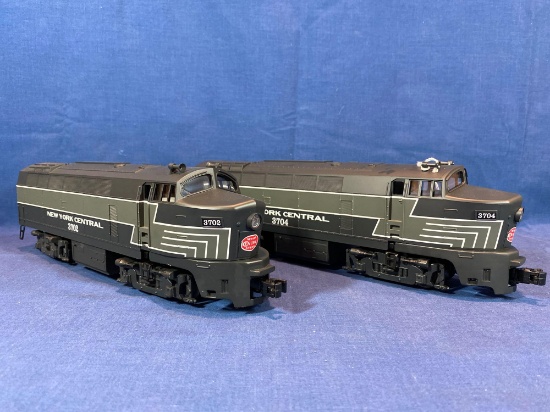 Williams New York Central shark A-A powered & dummy locomotive set