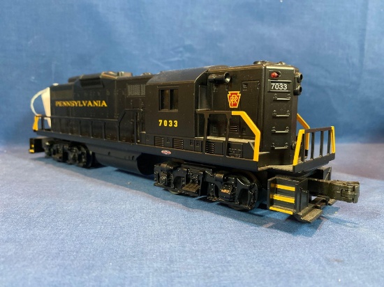 Williams Pennsylvania lead engine, black cab #7033 powered unit with true blast 2