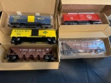 (5)Menard Train Box Cars