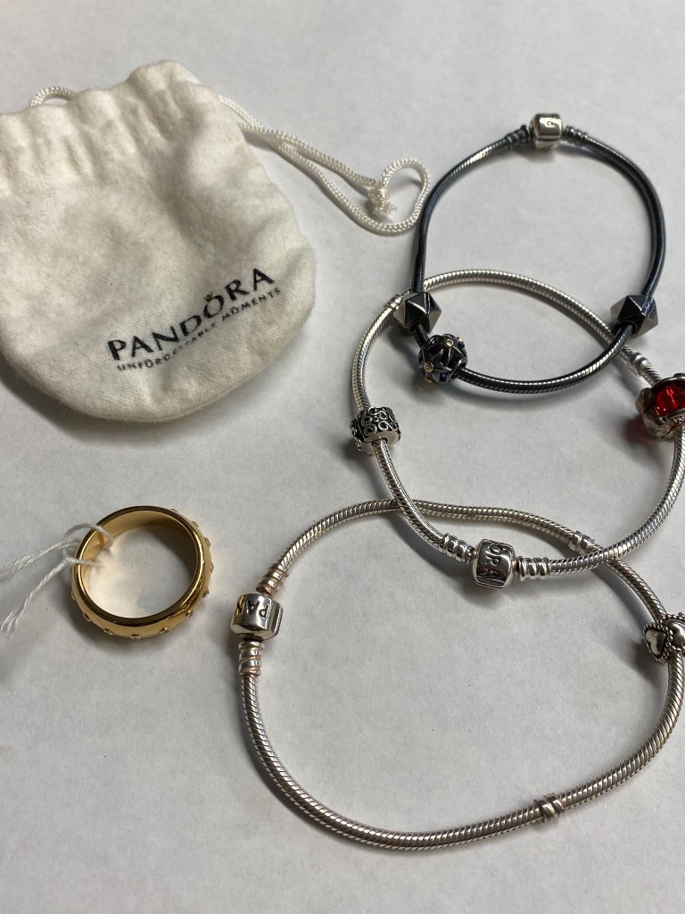 Ak 14k Turkey Gold Ring 3 Pandora Bracelets Art Antiques Collectibles Online Auctions Proxibid Ak 14k Turkey Gold Ring 3 Pandora