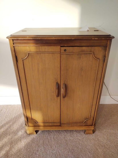 Liquor Cabinet w/ Glasses