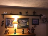 4 framed pictures, lamp, decorators