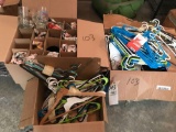 Clothes hangers, box of approximately 20 mugs
