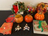 Christmas & Halloween decorations, set of four plates.