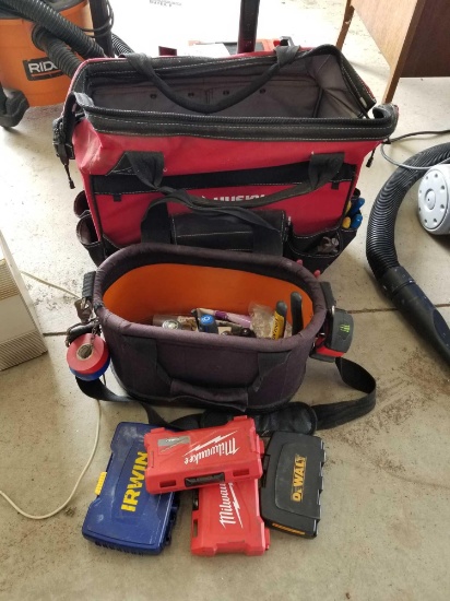 Husky tool caddy and hand tools