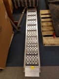 Aluminum ramps 6 ft. long 625 lbs. a ramp