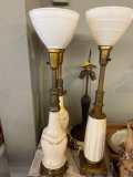 4 lamps, 3 Lenox, stiffle