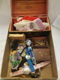 Hankies, watches, jewelry and boxes