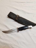 Case xx Cheyenne knife with sheath