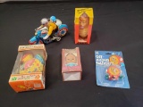 Windup toy lot including Jimmy Carter peanut and Run-About Rooster