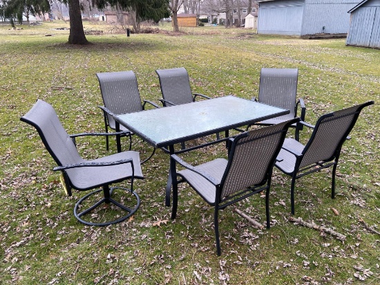 Patio Table and 6 Chairs