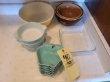 Pyrex Bowls, Made in USA Dishes