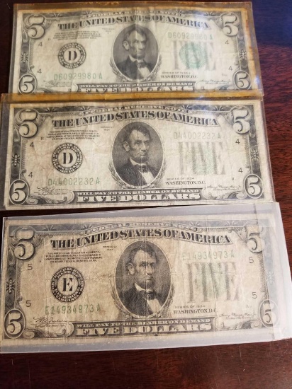 $5 notes, 1934. Bid x 3
