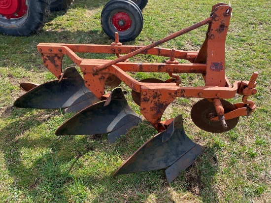 Massey Ferguson 74 plow