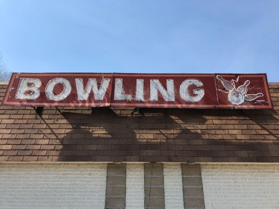 Approx. 18 ft. Neon Bowling Sign