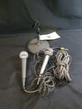 Wired mics Suzuki and unisphere with mic holder