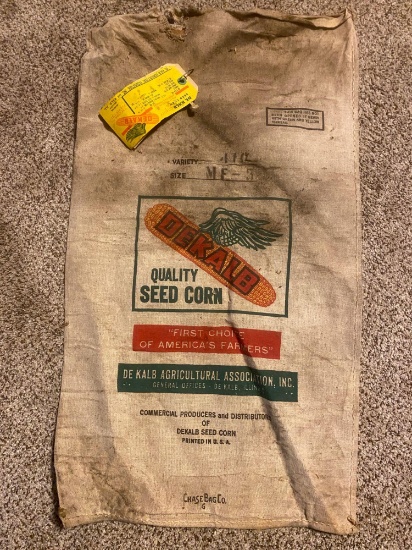 Early Dekalb 1 bushel sack with original tag