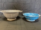 Pair of graniteware colanders