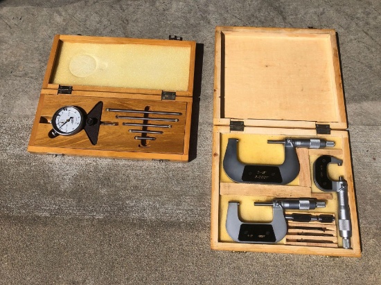 Micrometer set, depth gauge