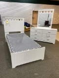 Signature Design by Ashley Twin Bed and Mirrored Dresser