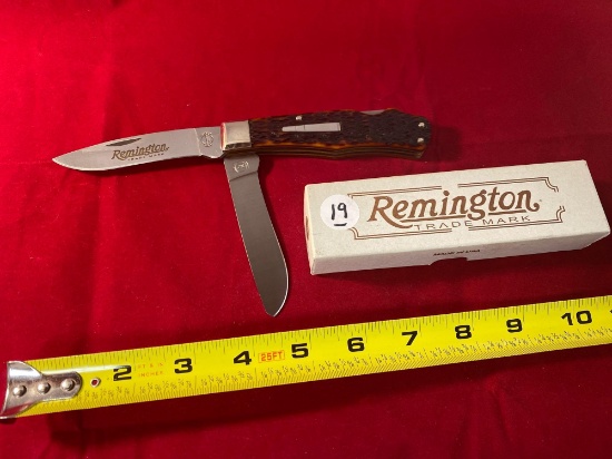 Remington Lock Stock-Barrel #R-1123L bullet knife. MIB.