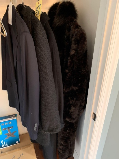 Lady's fur coat, jackets, coat