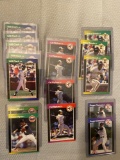 (16) 1989 Donruss baseball cards, duplicates.