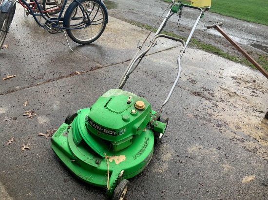 Lawn-Boy push self-propelled mower