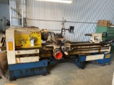 Lion C10T engine lathe with Newall c80 DRO