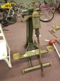 Weaver bumper jack and barrel pump