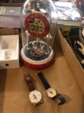 2 Mickey Mouse watches and anniversary clock