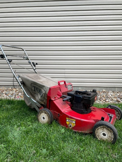 Toro 21? push mower with bagger & variable speed