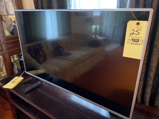 LG 2015 Flatscreen tv