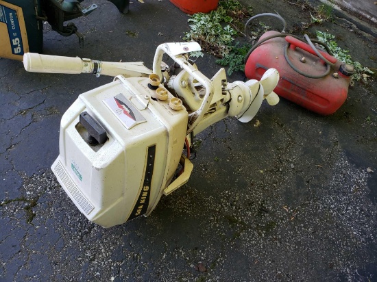 Sea King 5HP boat motor with fuel tank